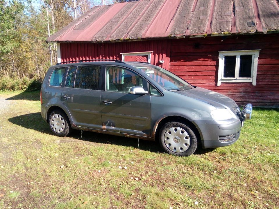 volkswagen touran 1.9 tdi osina