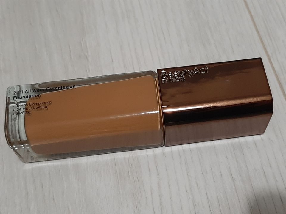 BeautyAct meikkivoide SPF 30 aurinkosuoja foundation