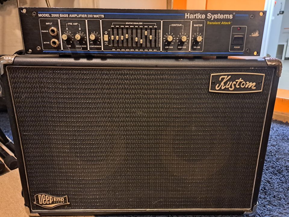 Hartke 2000/Kustom DE H210  bassokamat