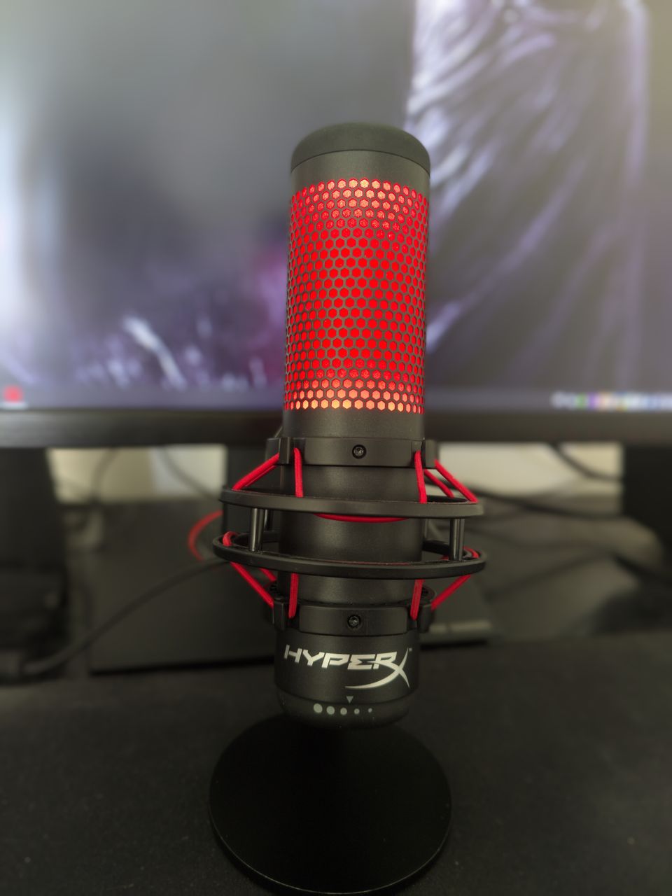 HyperX QuadCast mikrofoni