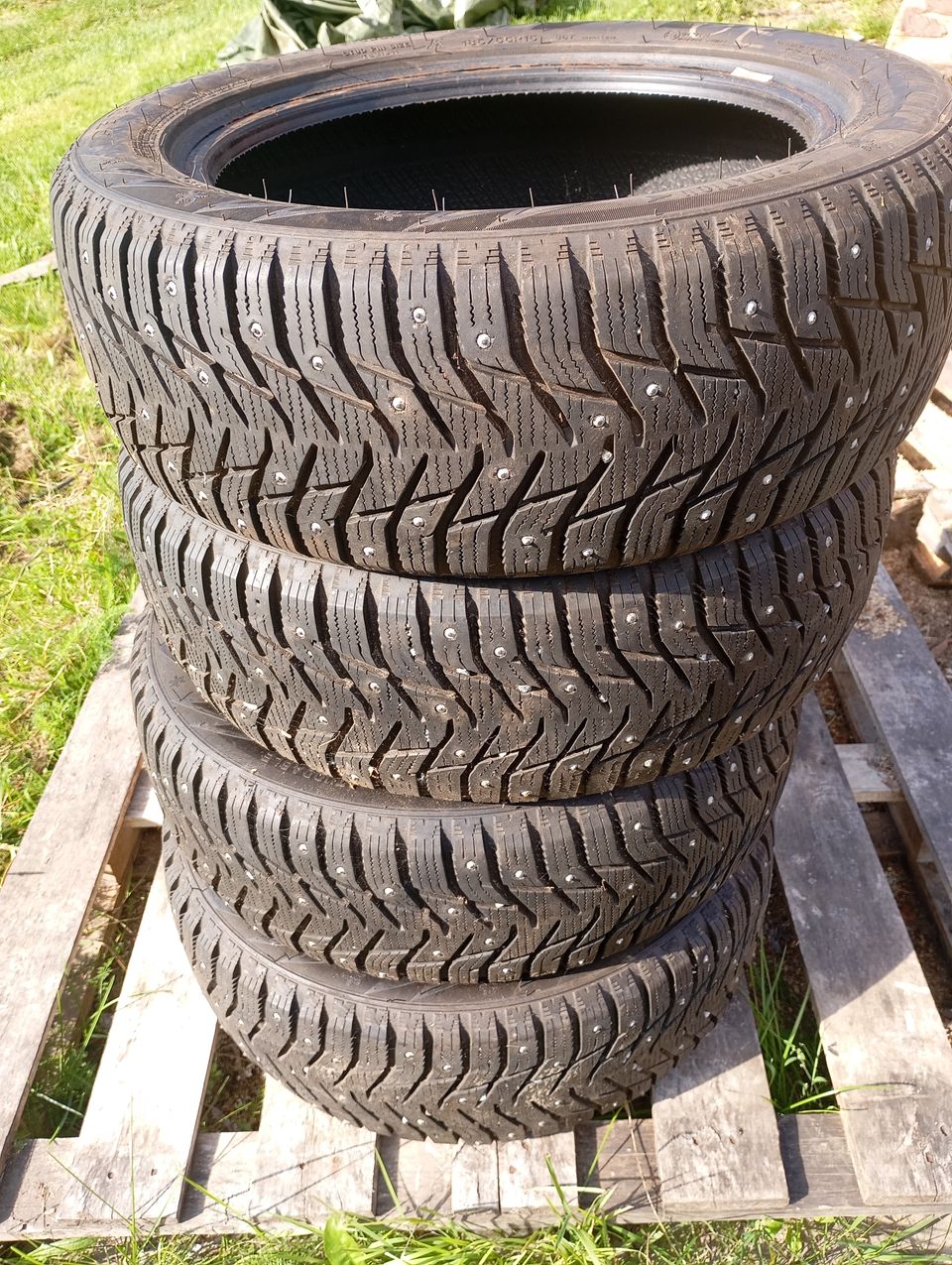 Nasta renkaat 185/55r15