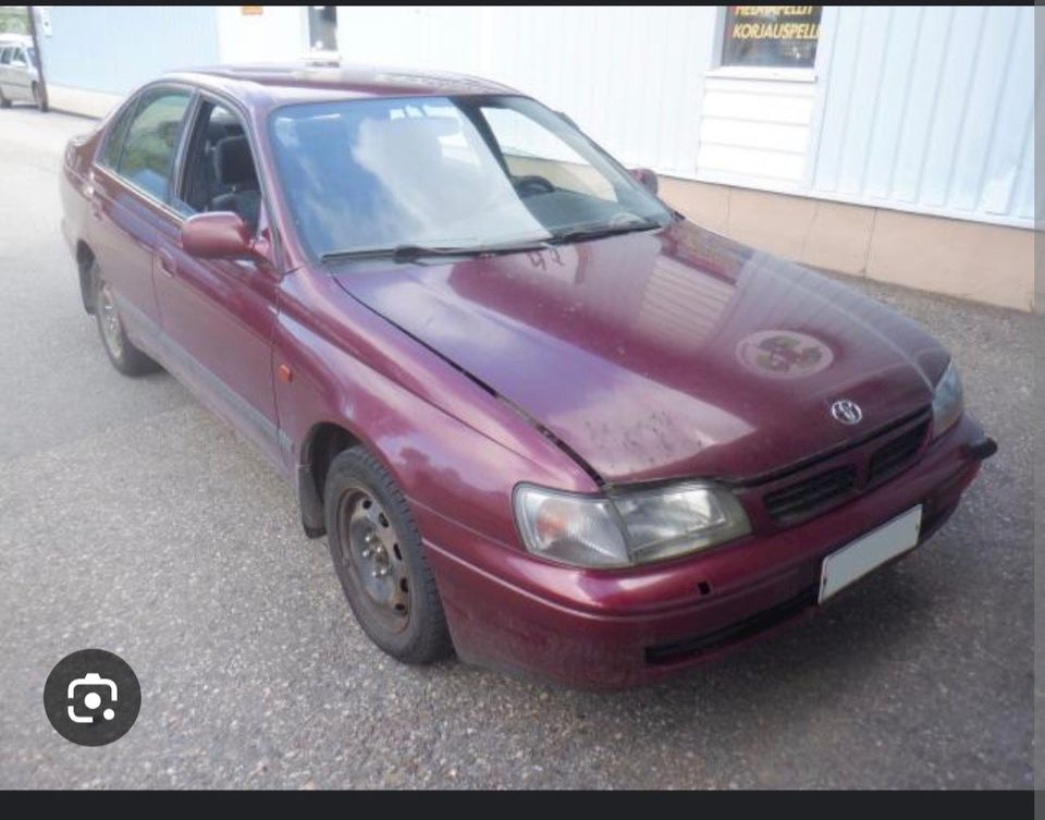 Toyota carina e osia 1997