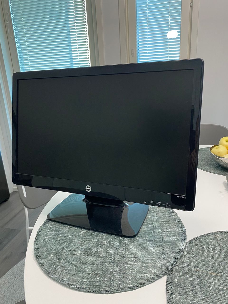 Hp näyttö 2211x