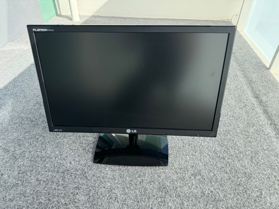 LG IPS235V-BN 23" näyttö IPS-paneelilla (Full HD, 1920x1080)