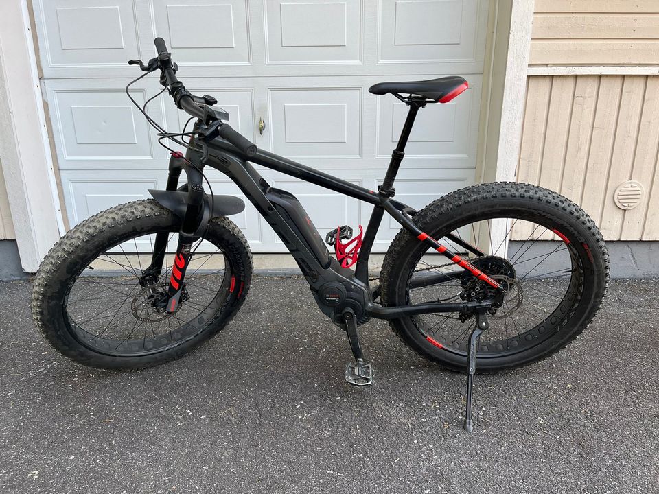 Cube Nutrail Hybrid 500 koko 19"