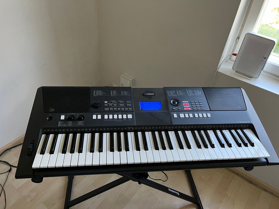 Yamaha psr e423 koskettimet