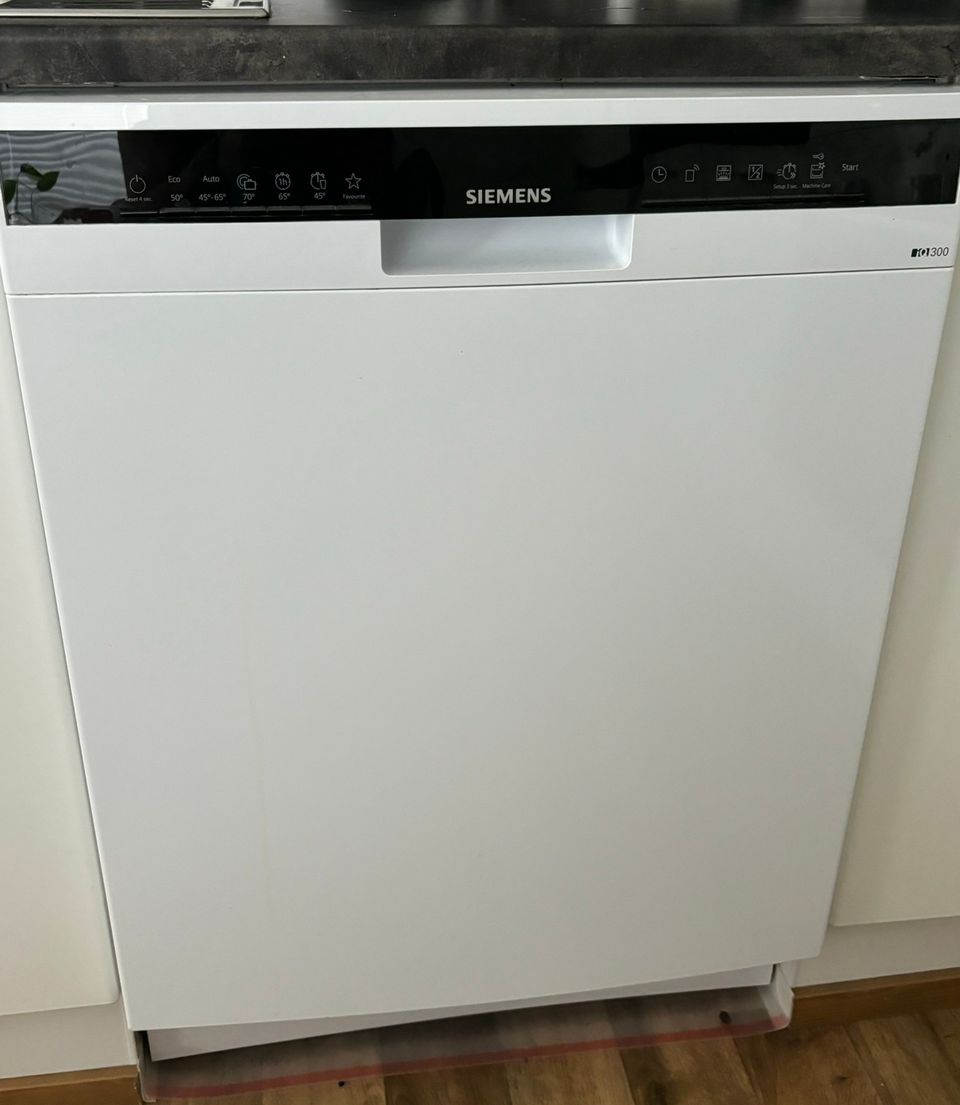 Siemens astianpesukone 60cm