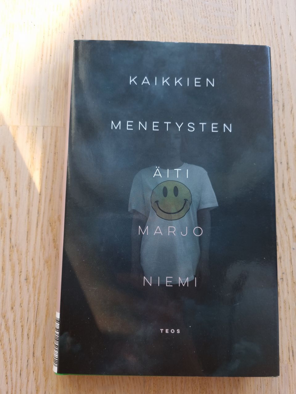 Kaikkien menetysten äiti
-kirja