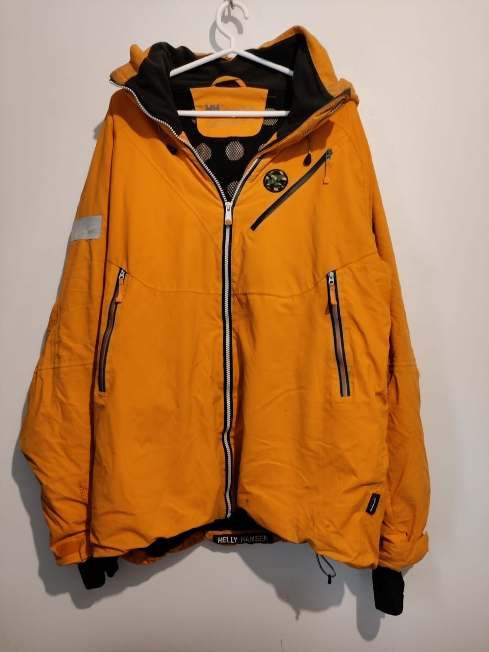 Helly Hansen laskutakki koko L\XL