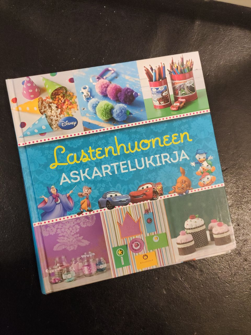 Lastenhuoneen askartelukirja