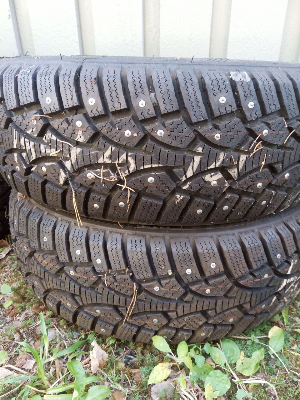 185/60r14 uudet nastat