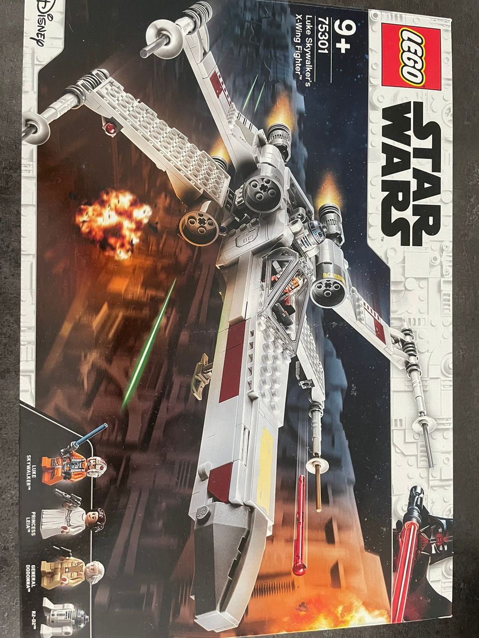 LEGO 75301 Luke Skywalker’s X-Wing Fighter