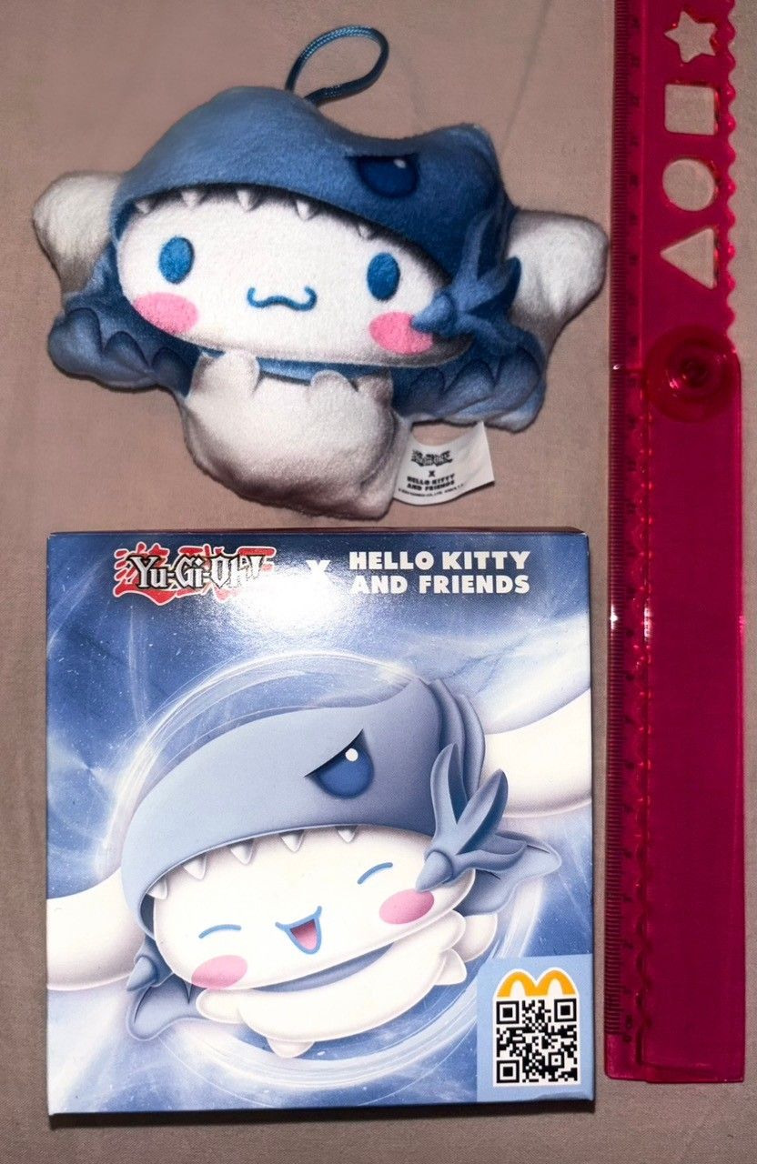 McDonalds/Mäkkäri Happy meal -lelu: Yugioh x Hello Kitty and Friends Cinnamoroll