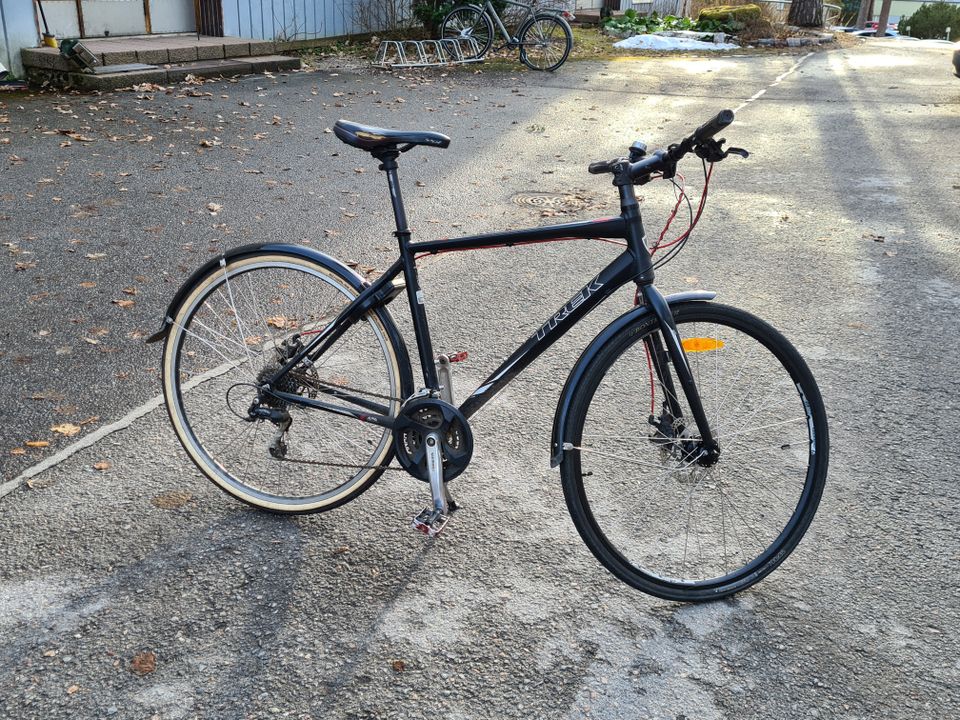 Trek FX 7.2 hybridipyörä 28"