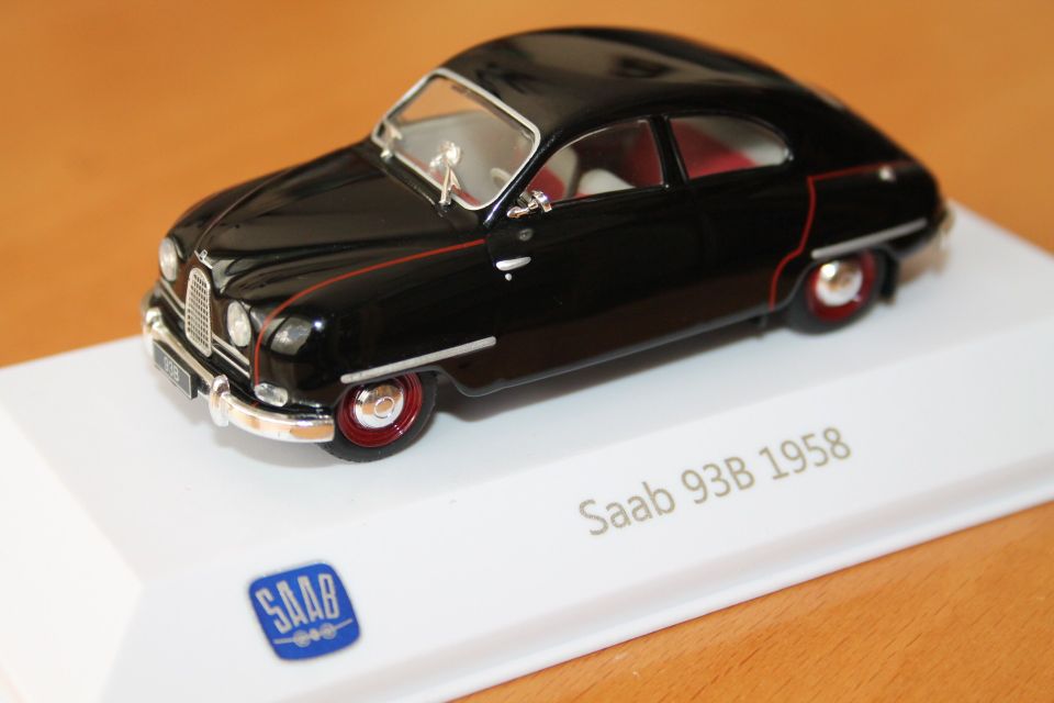 Saab 93B 1958 pienoismalli auto 1:43 metallinen keräilyauto Atlas 93 B paketissa