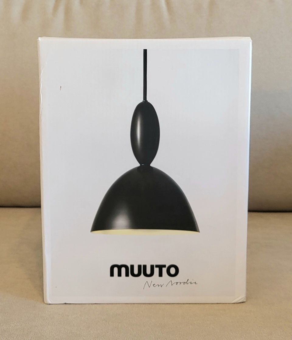 Muuto Pikku Mhy pendant lamp, kattolamppu, black, UUSI