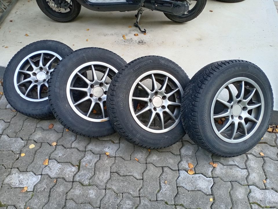 Saab 9-5 Talvirenkaat HKPL8 195/65R15