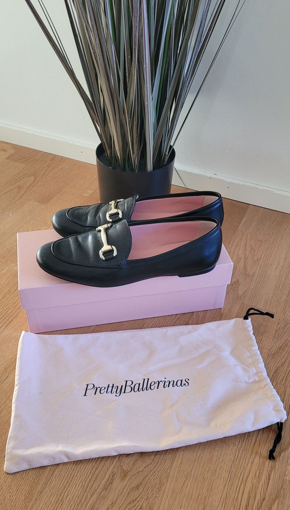 Pretty Ballerinas loaferit