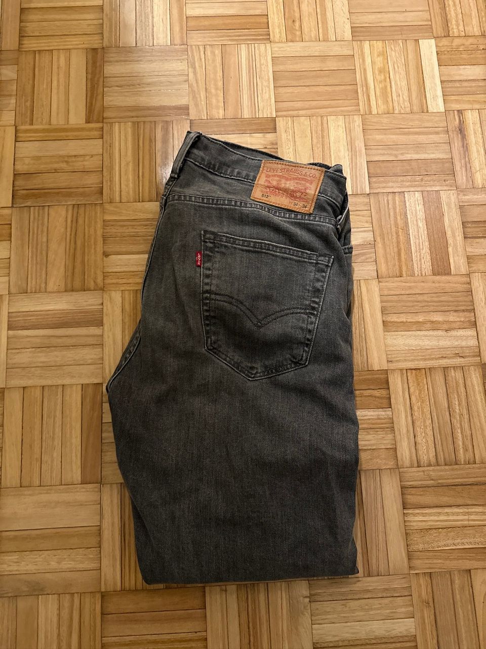 Levis 512 farkut 34/34