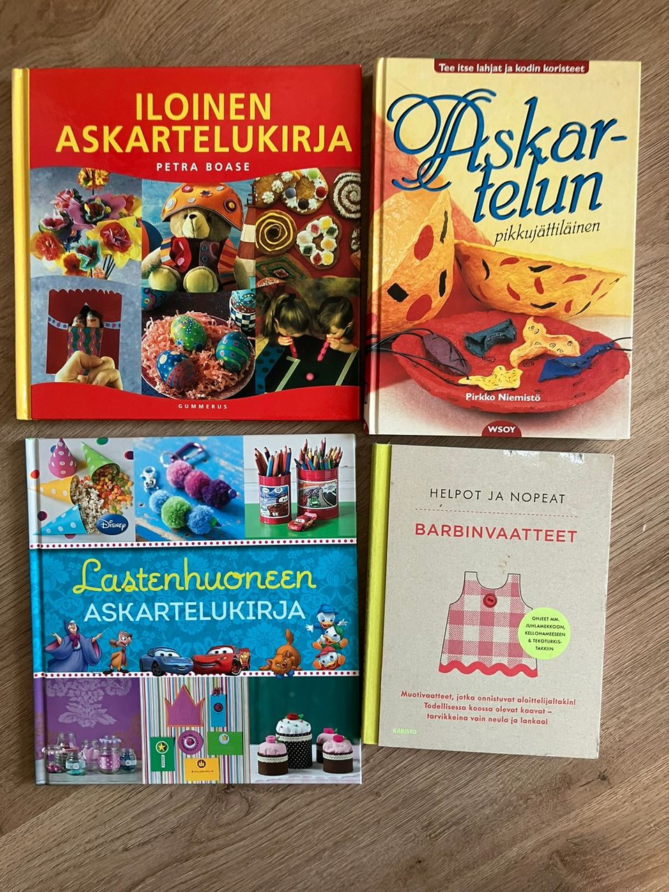 Askartelu- ja käsityökirjoja