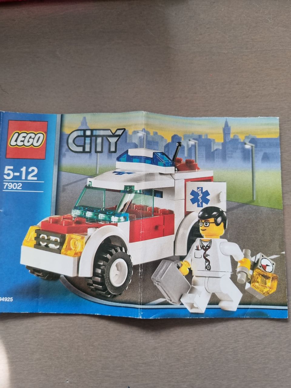 Lego city doctor's car 7902