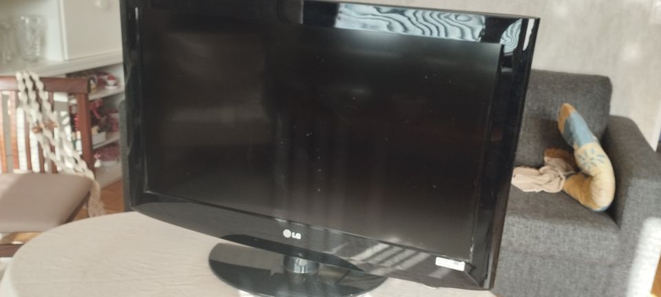 LG televisio