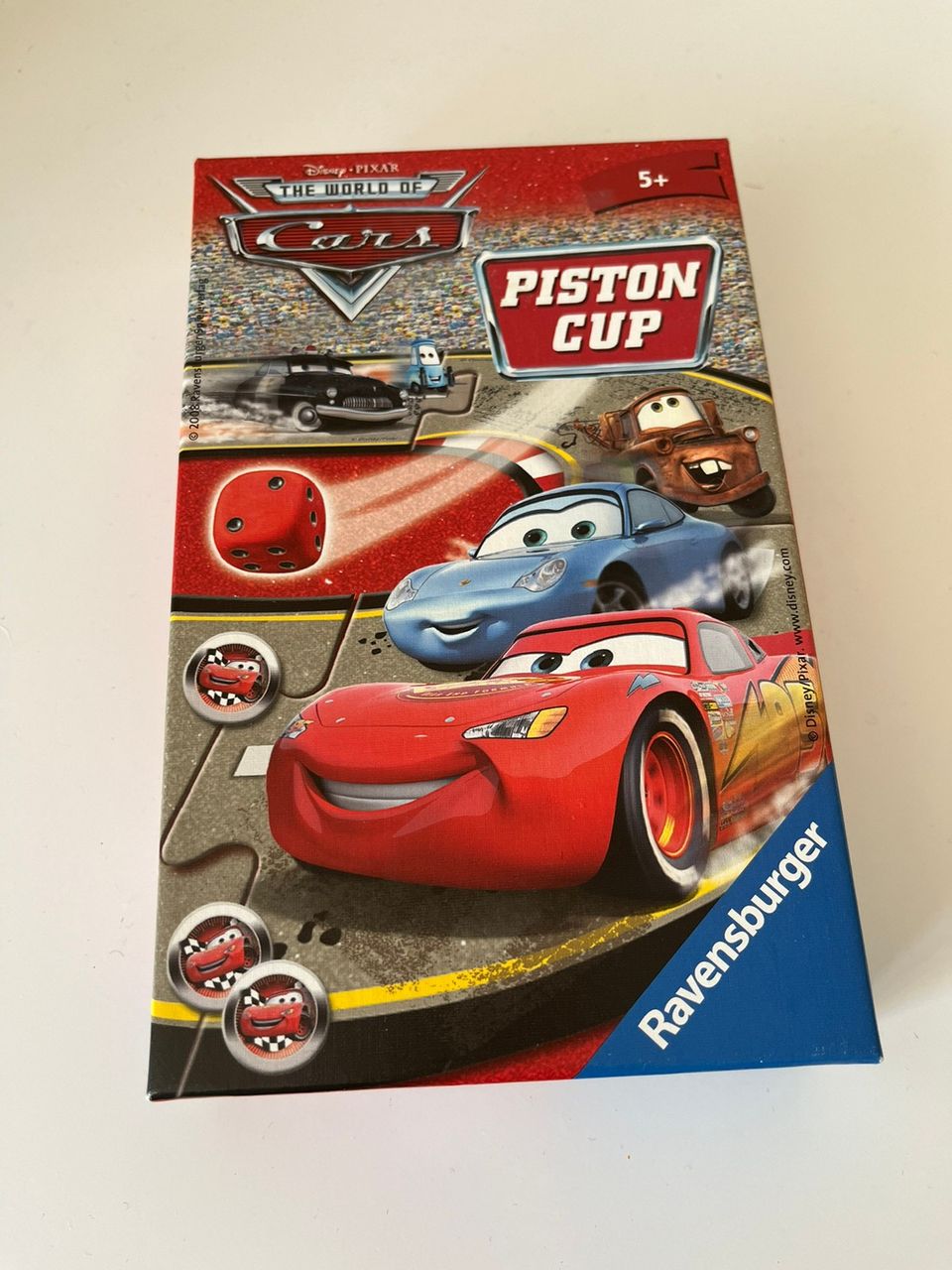 Piston Cup Autot-sarjan lautapeli 5+ vuotiaalle