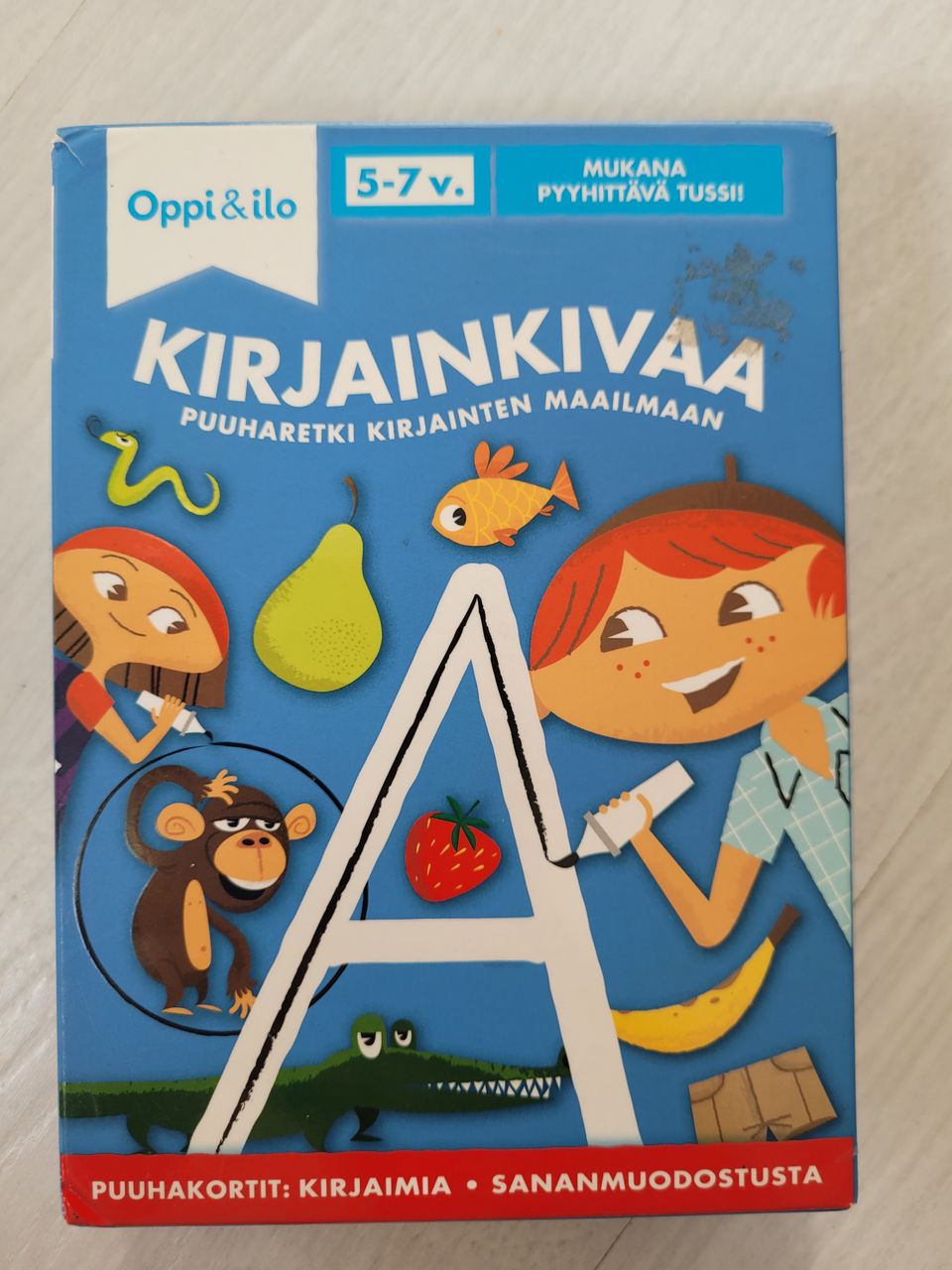 Oppi&ilo Kirjainkivaa (5-7v) -puuhakortit