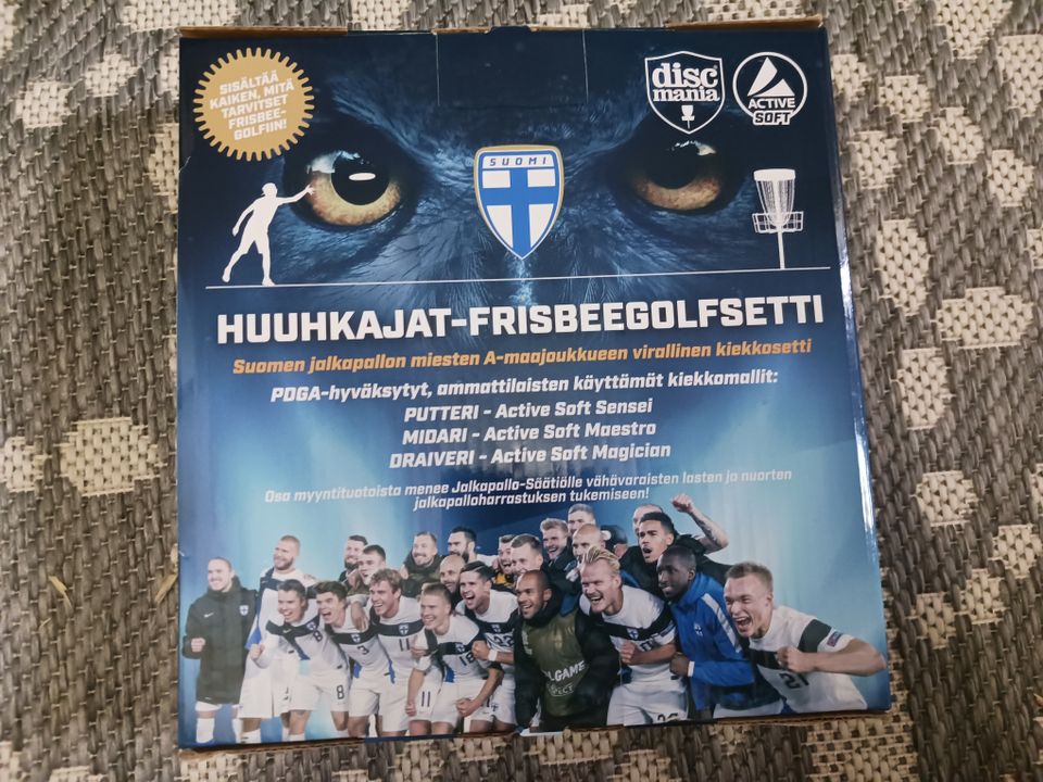 Huuhkajat frisbeegolfsetti