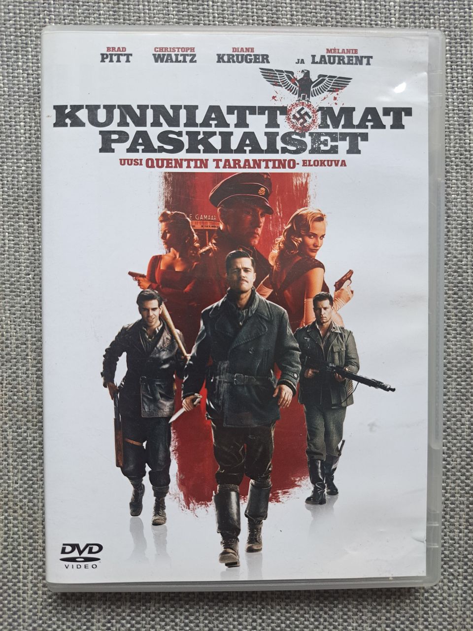 Kunniattomat paskiaiset dvd