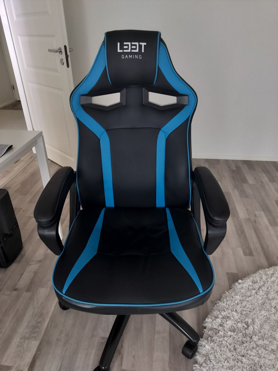 L33t Extreme Gaming Chair. Ovh 352€.