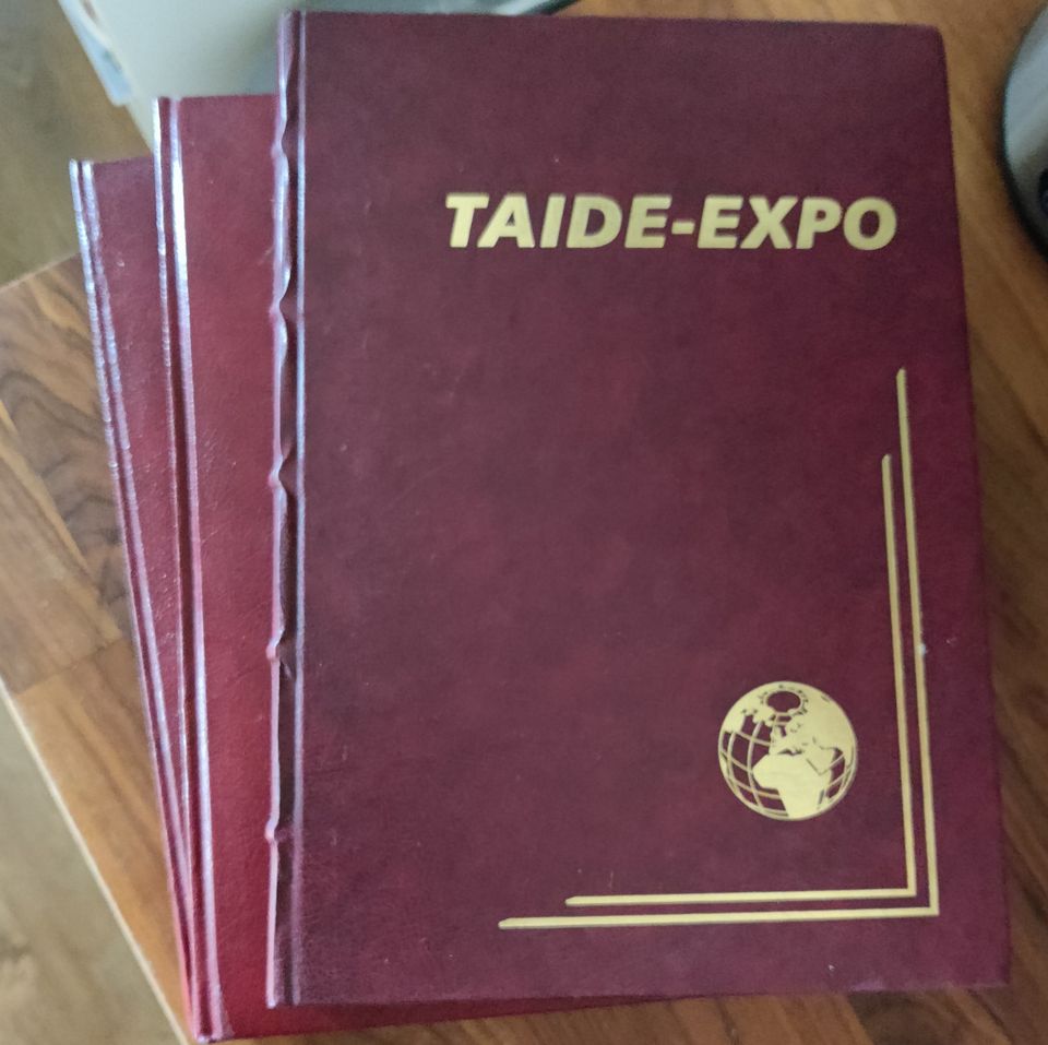 Taide-Expo Kansainvälinen vuosikirja ADE