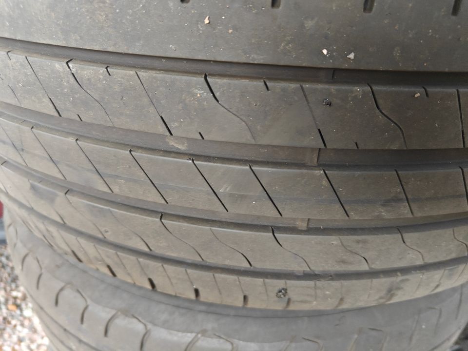 Varattu Goodyear kesärenkaat 225/50R17 4kpl