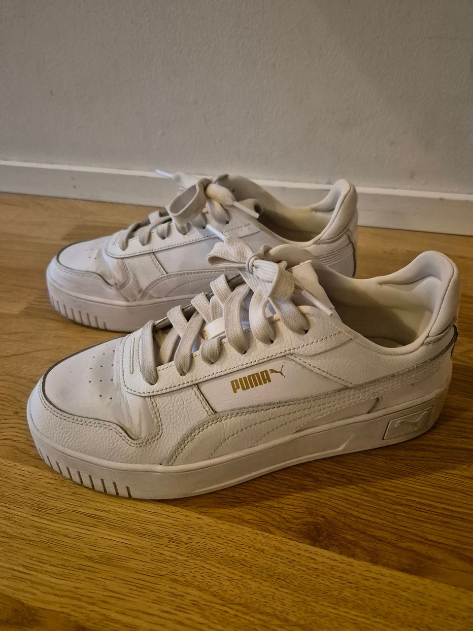 Puma lenkkarit koko 40