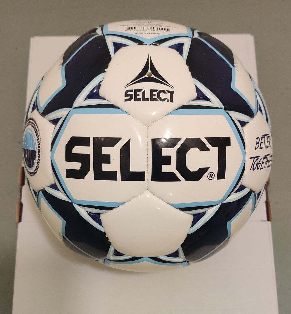 Pallo Select Helsinkicup S5