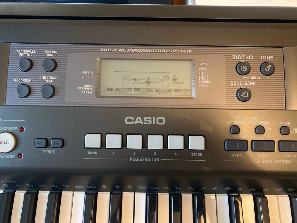 WK-110 CASIO Midi valmius