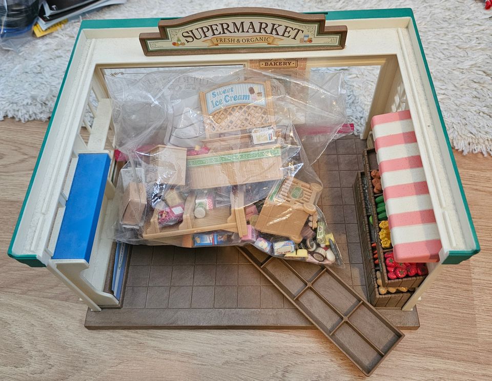 Sylvanian family supermarket