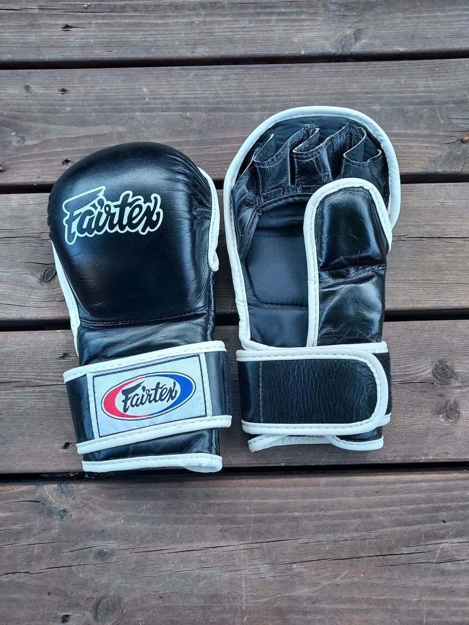 Fairtex FGV15 Vapaaotteluhanskat L