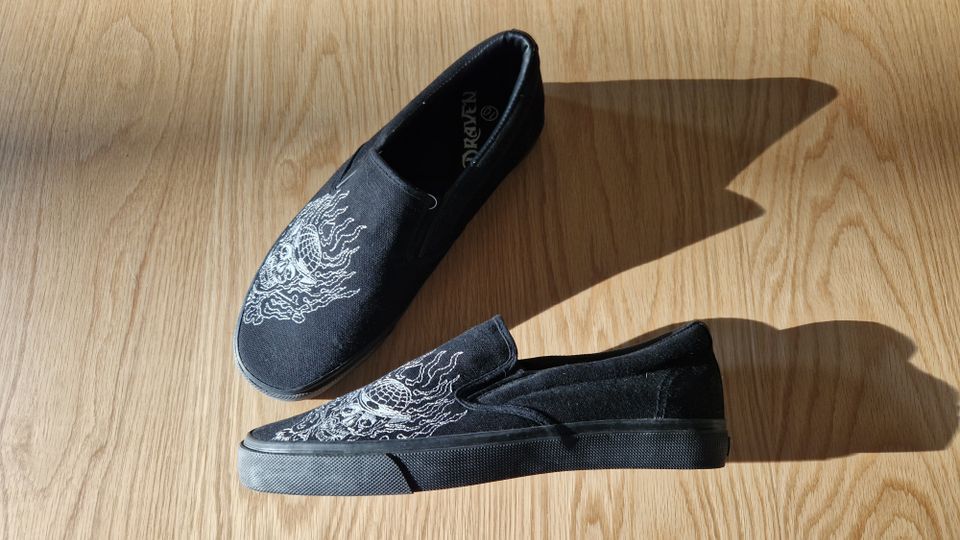 Draven Repo Man slip-on