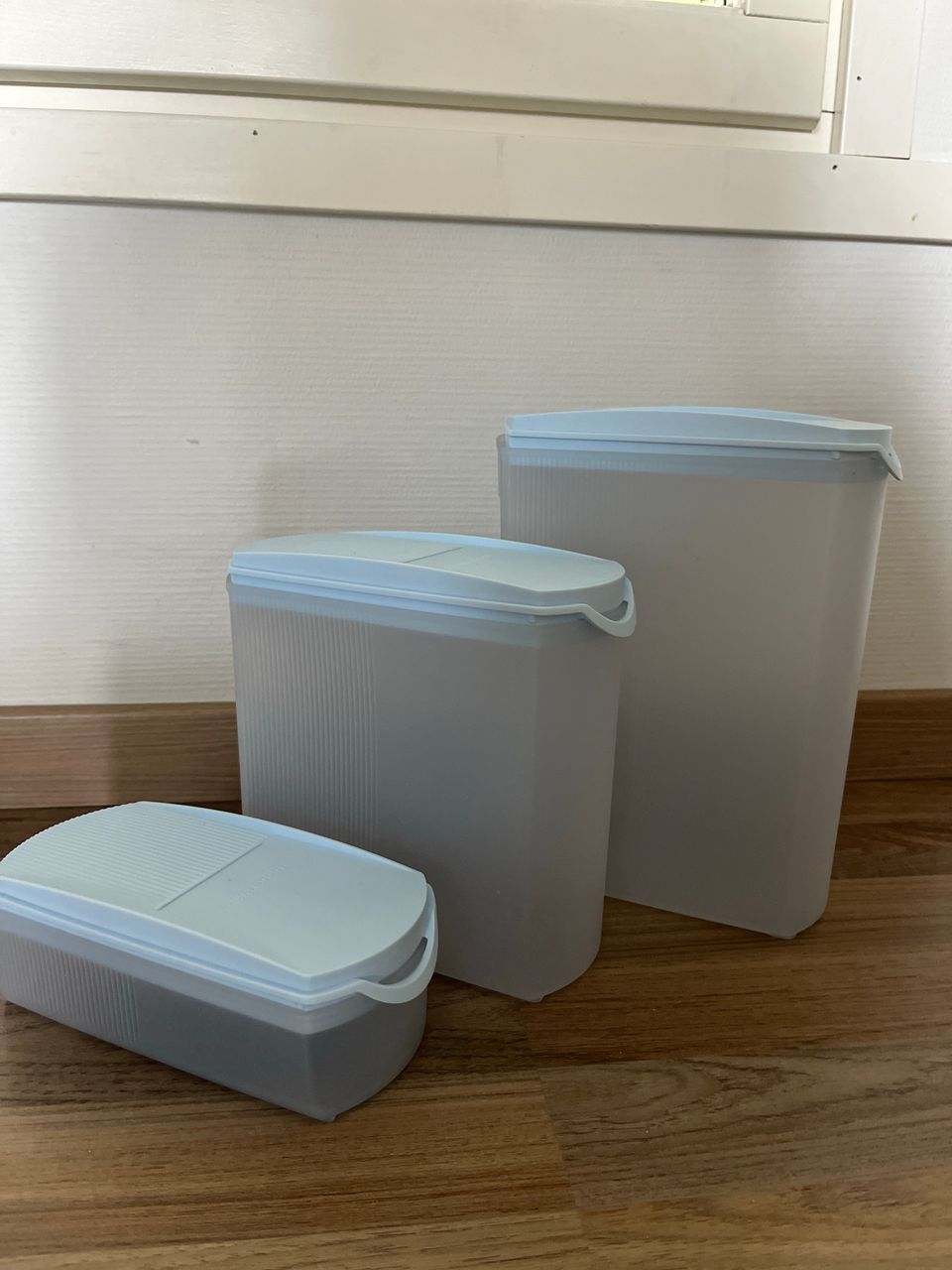 Tupperware säilytysrasiat 3kpl