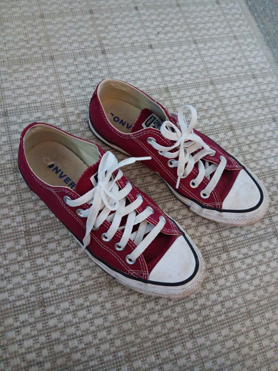 Converse tennarit