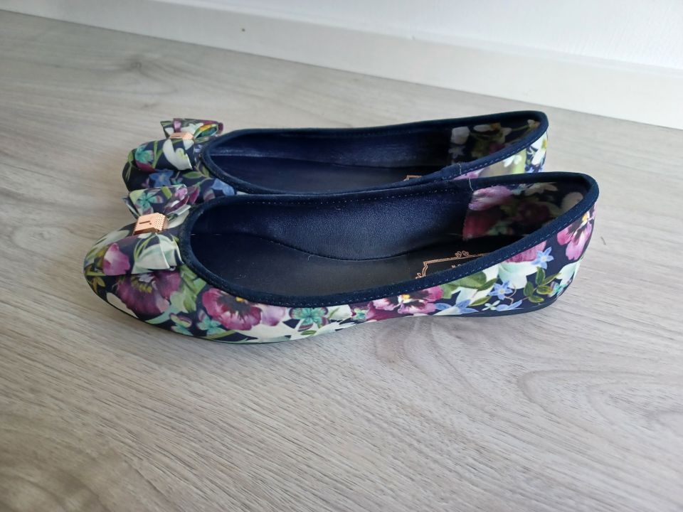 Ballerinat Ted Baker