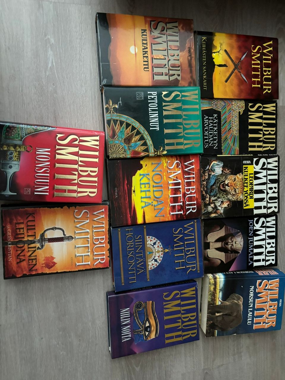 12 x Wilbur Smith