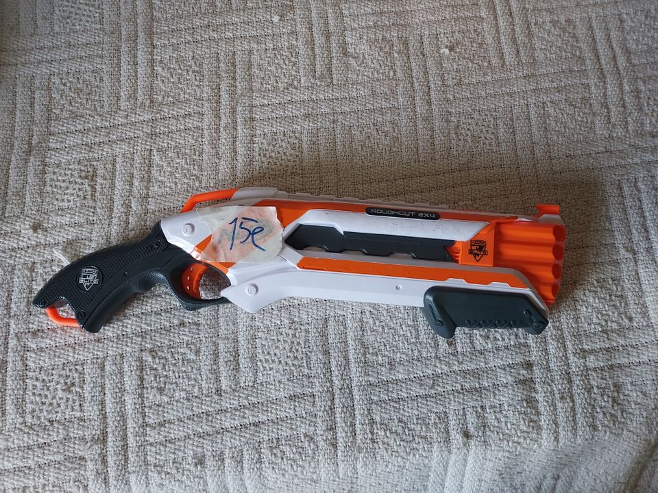 NERF-pyssy