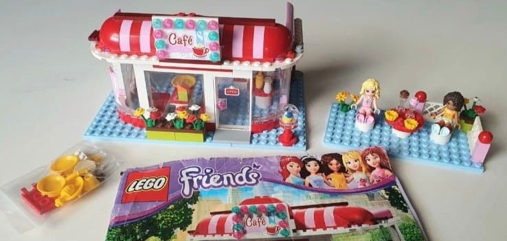 Lego Friends City Park Cafe