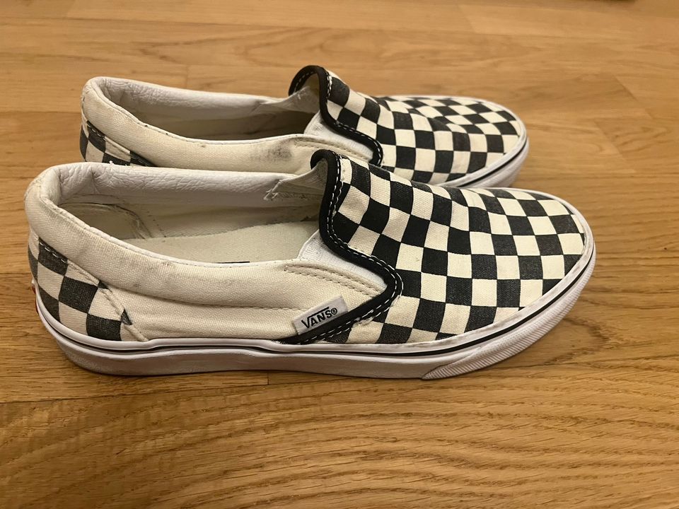 Vans classic slip on- tennarit