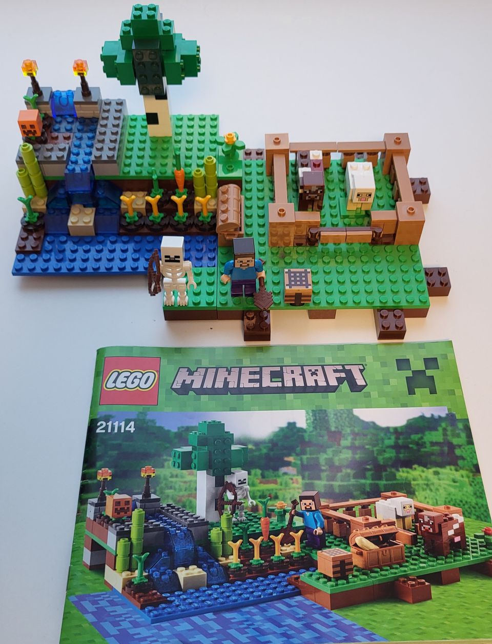 Lego Minecraft farmi 21114