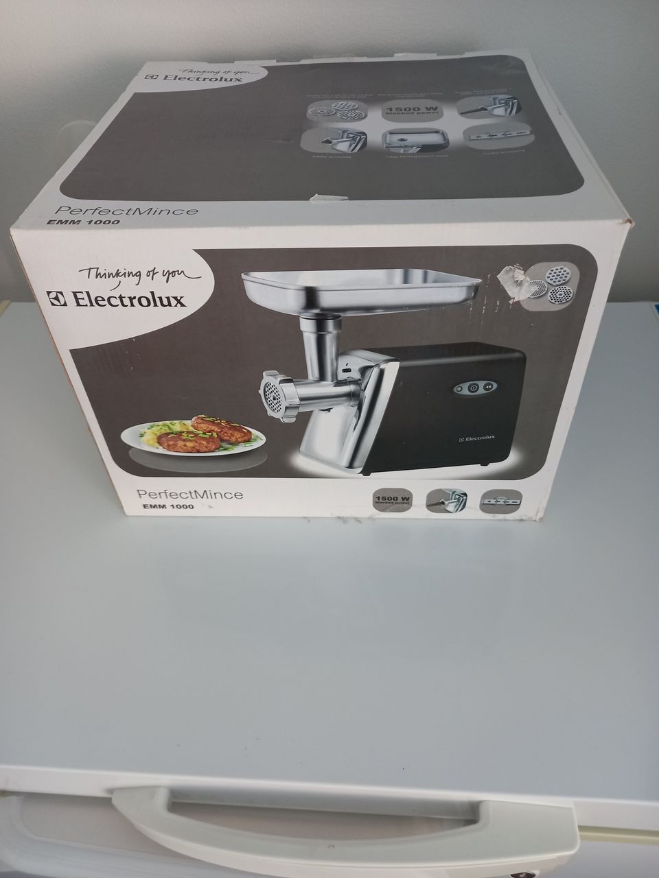 Lihamylly Electrolux EMM 1000