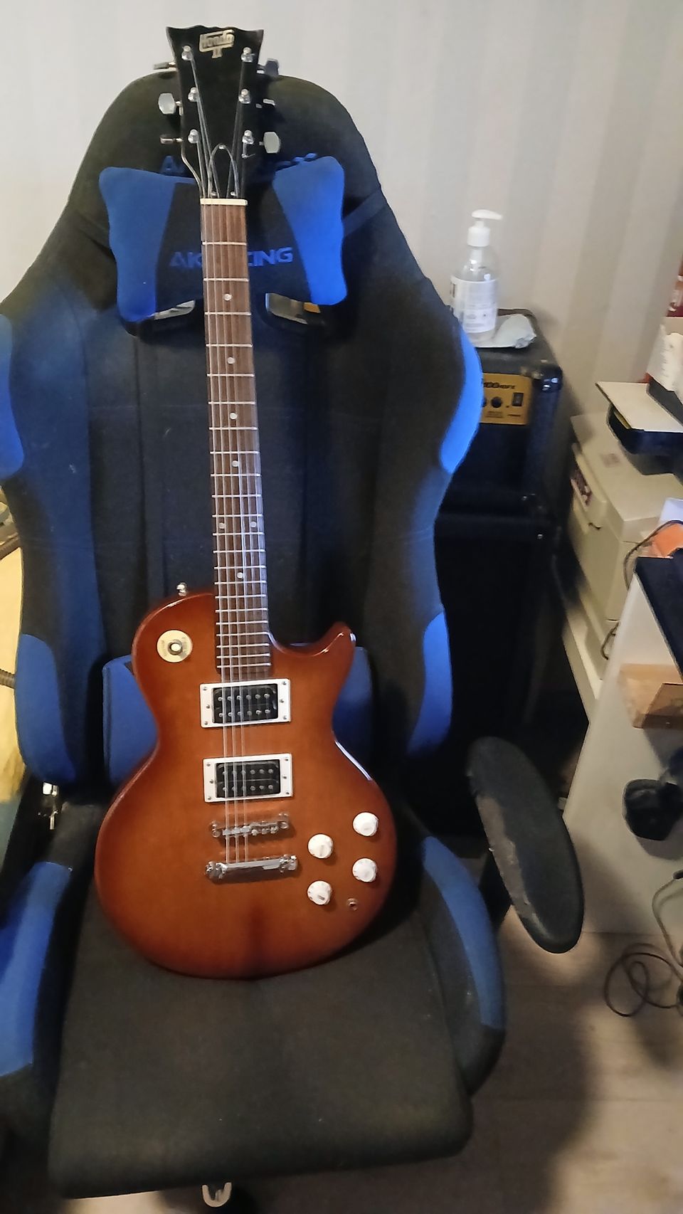 vaihdan hondo2 les paul esim ibanez jemjr