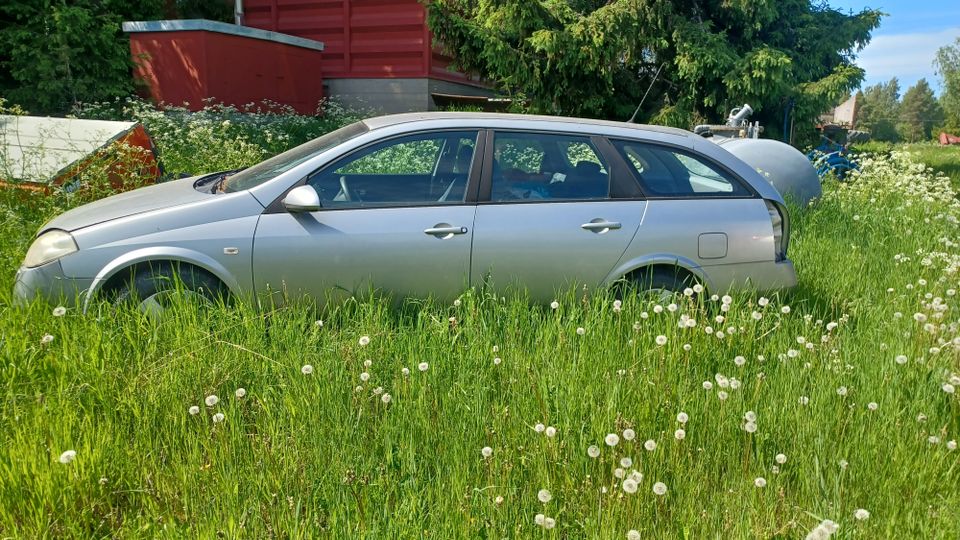 Takavalot Nissan primera p12 farkku Vm.2007